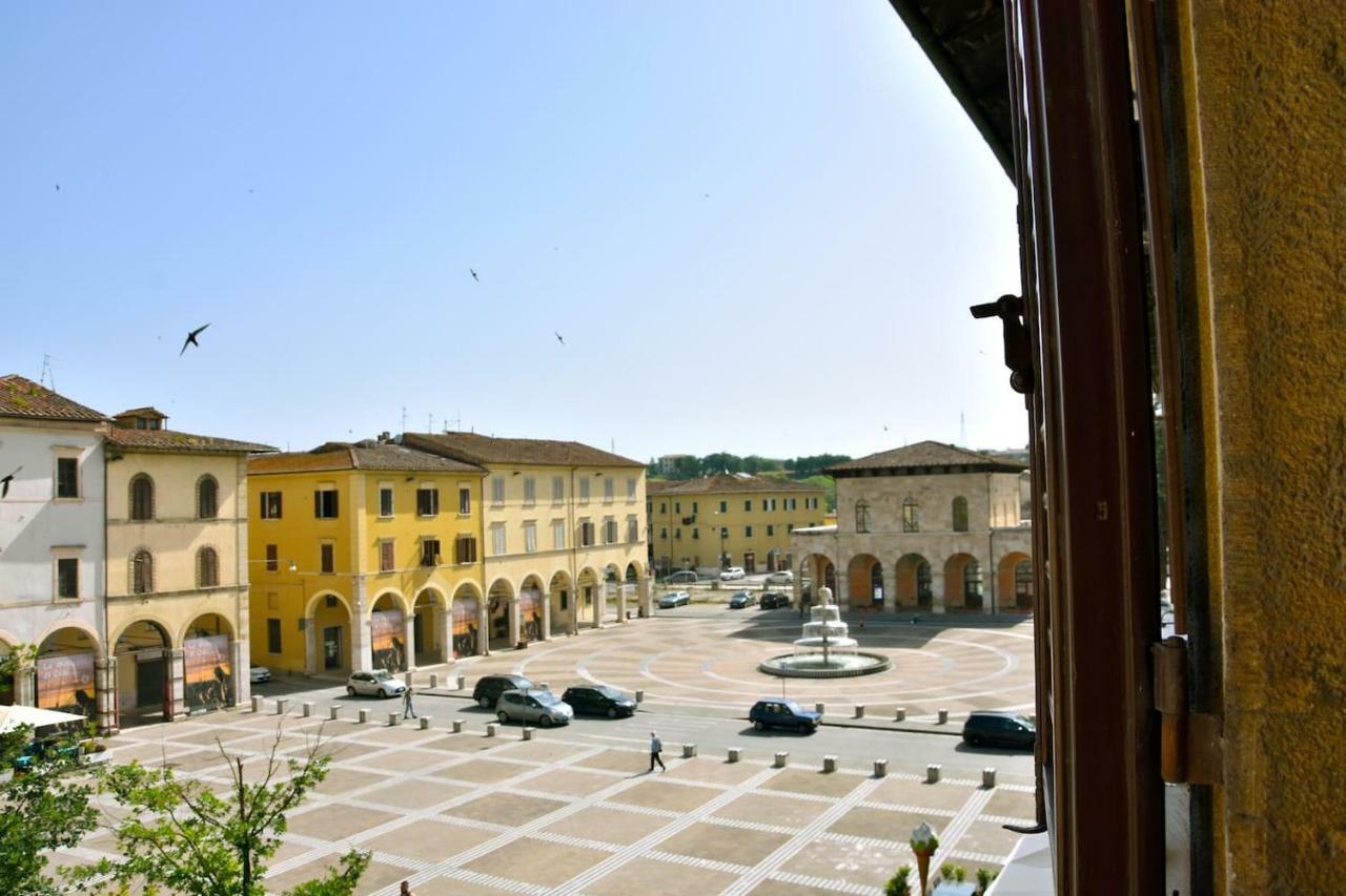 Ferienwohnung Piazza Arnolfo 1932 Colle di Val d'Elsa Exterior foto